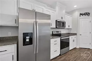 937 Meloney Dr, Hinesville, GA 31313 - Photo 15