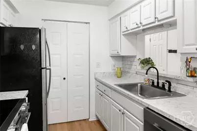12300 Apache Avenue #224, Savannah, GA 31419 - Photo 13