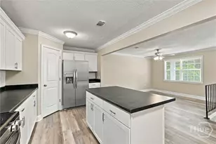 645 Parker Dr, Hinesville, GA 31313 - Photo 7