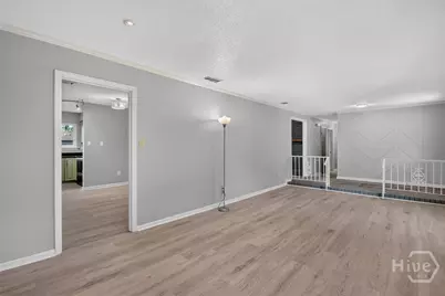 305 Sunderland Drive, Savannah, GA 31419 - Photo 11