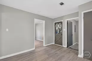 305 Sunderland Dr, Savannah, GA 31419 - Photo 21