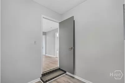 305 Sunderland Drive, Savannah, GA 31419 - Photo 23