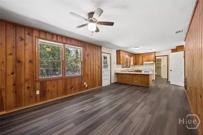 2210 Bona Bella Avenue, Savannah, GA 31406 - Photo 11