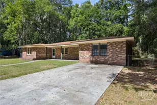 2210 Bona Bella Ave, Savannah, GA 31406 - Photo 5