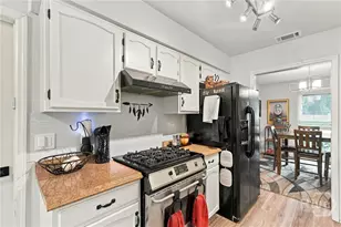 77 Red Fox Dr, Savannah, GA 31419 - Photo 9