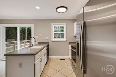 3222 Woodlawn Drive, Savannah, GA 31404 - Photo 17