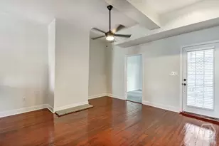 303 W Henry St, Savannah, GA 31401 - Photo 3