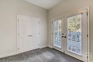 303 W Henry St, Savannah, GA 31401 - Photo 15