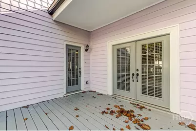303 W Henry Street #A, Savannah, GA 31401 - Photo 17