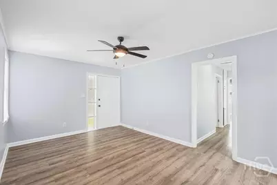2317 New York Avenue, Savannah, GA 31404 - Photo 3