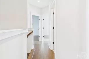 540 E 32nd St, Savannah, GA 31401 - Photo 41