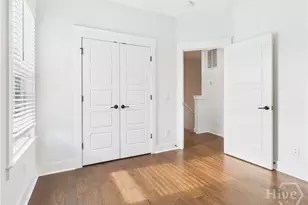 540 E 32nd St, Savannah, GA 31401 - Photo 61