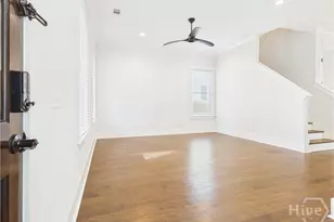 540 E 32nd St, Savannah, GA 31401 - Photo 13