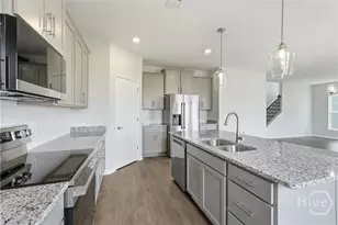 199 Brookline Dr, Savannah, GA 31407 - Photo 9