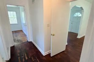3207 Woodlawn Dr, Thunderbolt, GA 31404 - Photo 13