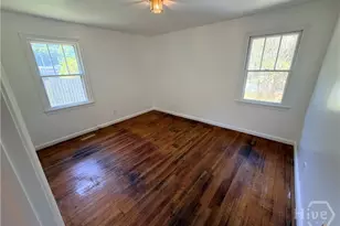 3207 Woodlawn Dr, Thunderbolt, GA 31404 - Photo 15