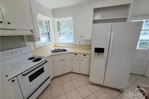 3207 Woodlawn Dr, Thunderbolt, GA 31404 - Photo 9