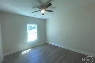 6034 Creek Rd, Burton, SC 29906 - Photo 9