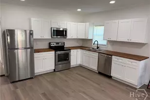 4015 5th St, Garden City, GA 31408 - Photo 7