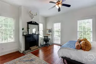 123 W Park Ave, Savannah, GA 31401 - Photo 13