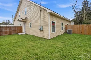 33 Travis St, Savannah, GA 31406 - Photo 23