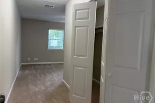 733 E Anderson St, Savannah, GA 31401 - Photo 11