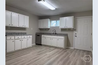 733 E Anderson Street, Savannah, GA 31401 - Photo 3
