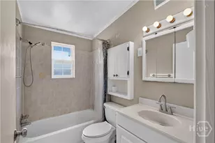 303 E 60th St, Savannah, GA 31405 - Photo 21