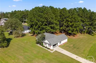 2004 Parkway Pl Dr, Statesboro, GA 30458 - Photo 3