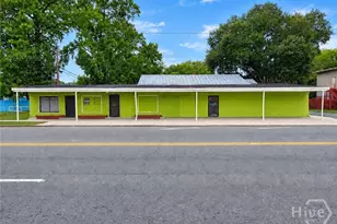 216 W 60th St, Savannah, GA 31405 - Photo 9