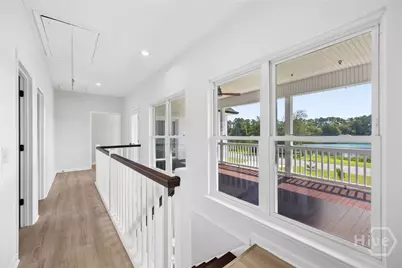 223 Lakeshore Drive, Savannah, GA 31419 - Photo 15