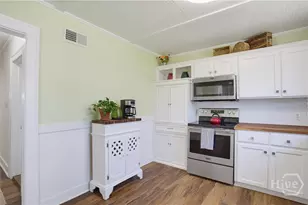 406 E 61st St, Savannah, GA 31405 - Photo 13