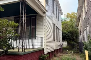 218 W 41st St, Savannah, GA 31408 - Photo 3