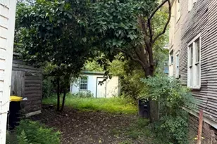 218 W 41st St, Savannah, GA 31408 - Photo 5