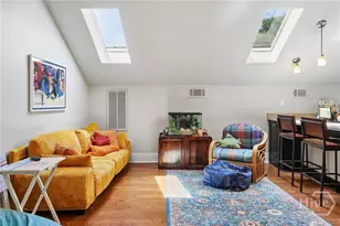 8 W 37th St, Savannah, GA 31401 - Photo 5