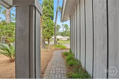 82 Village Green Circle, Savannah, GA 31411 - Photo 3