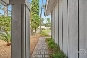 82 Village Green Cir, Savannah, GA 31411 - Photo 3
