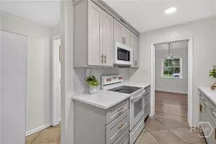 715 E 60th St, Savannah, GA 31405 - Photo 13