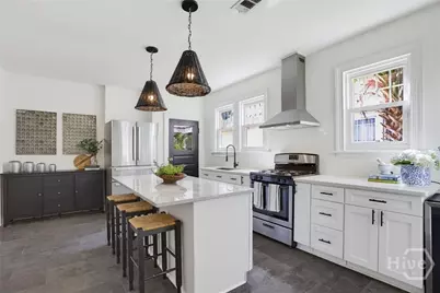 707 E 49th Street, Savannah, GA 31405 - Photo 15