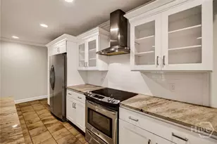 316 E 57th St, Savannah, GA 31405 - Photo 15
