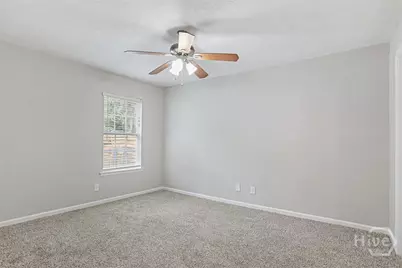 116 W White Hawthorne Drive, Savannah, GA 31419 - Photo 15