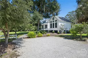 1402 Walthour Rd, Savannah, GA 31410 - Photo 41