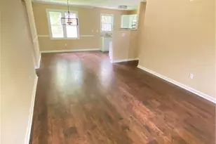 1302 E 70th St, Savannah, GA 31404 - Photo 3