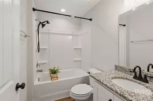 870 Meloney Dr, Hinesville, GA 31313 - Photo 23
