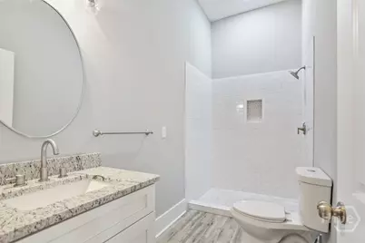 537 E Congress Street #A & B, Savannah, GA 31401 - Photo 23
