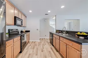 2 Fairgreen St, Savannah, GA 31407 - Photo 25