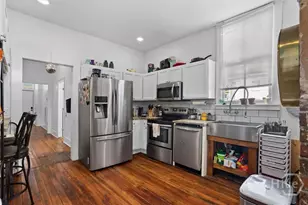 1012 E Park Ave, Savannah, GA 31401 - Photo 13