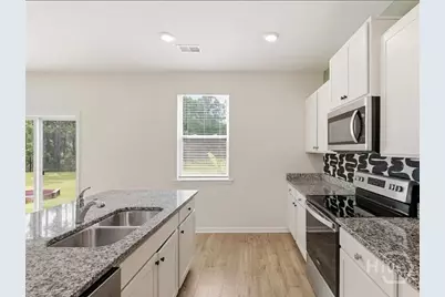 641 Timberland Circle, Richmond Hill, GA 31324 - Photo 7