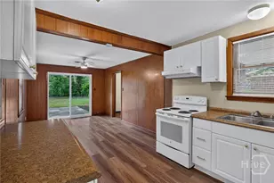 8601 Cresthill Ave, Savannah, GA 31406 - Photo 7