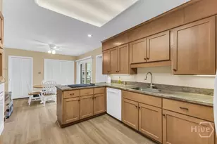 6401 Habersham St, Savannah, GA 31405 - Photo 23